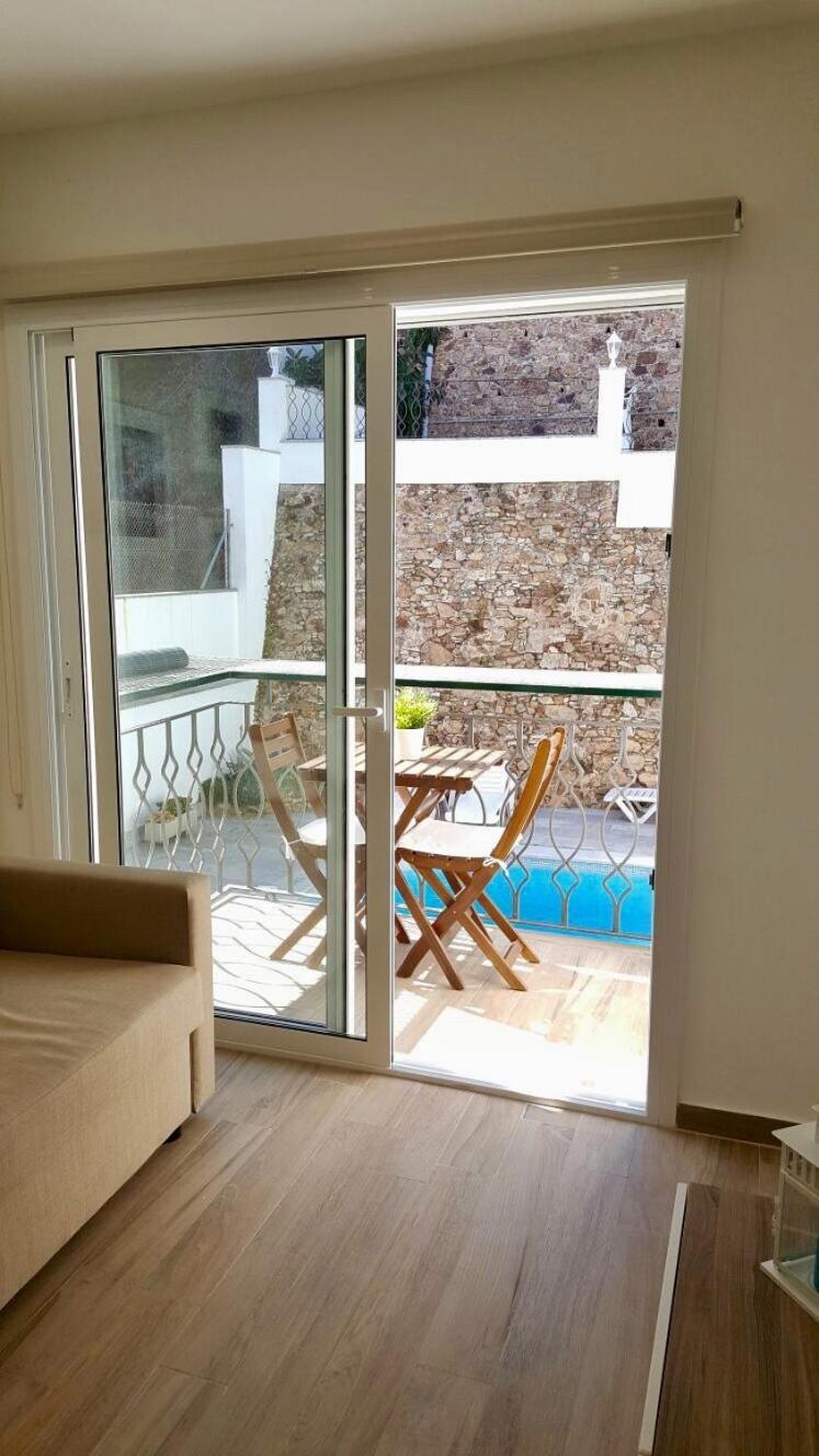 Apartamento Puerto Con Piscina Apartment Blanes Exterior photo